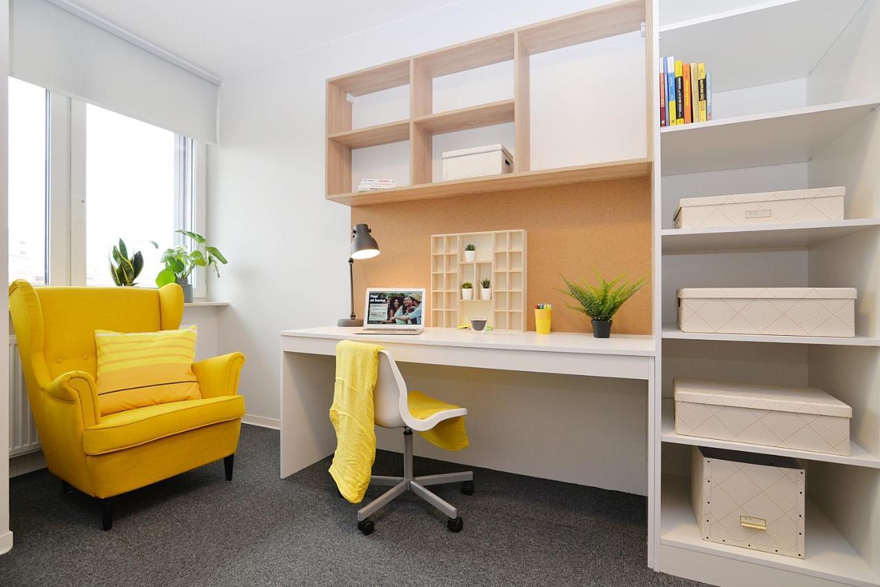 Student Depot - Kameralne Studia Premium Warschau